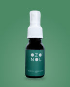 Ozonol Aceite Ozonizado sobre fondo verde